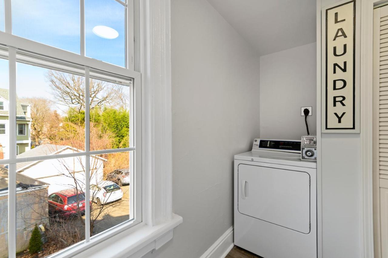 Ferienwohnung Orange Oasis In The Heart Of East Rock With Free Parking Near Dt And Yale New Haven Exterior foto